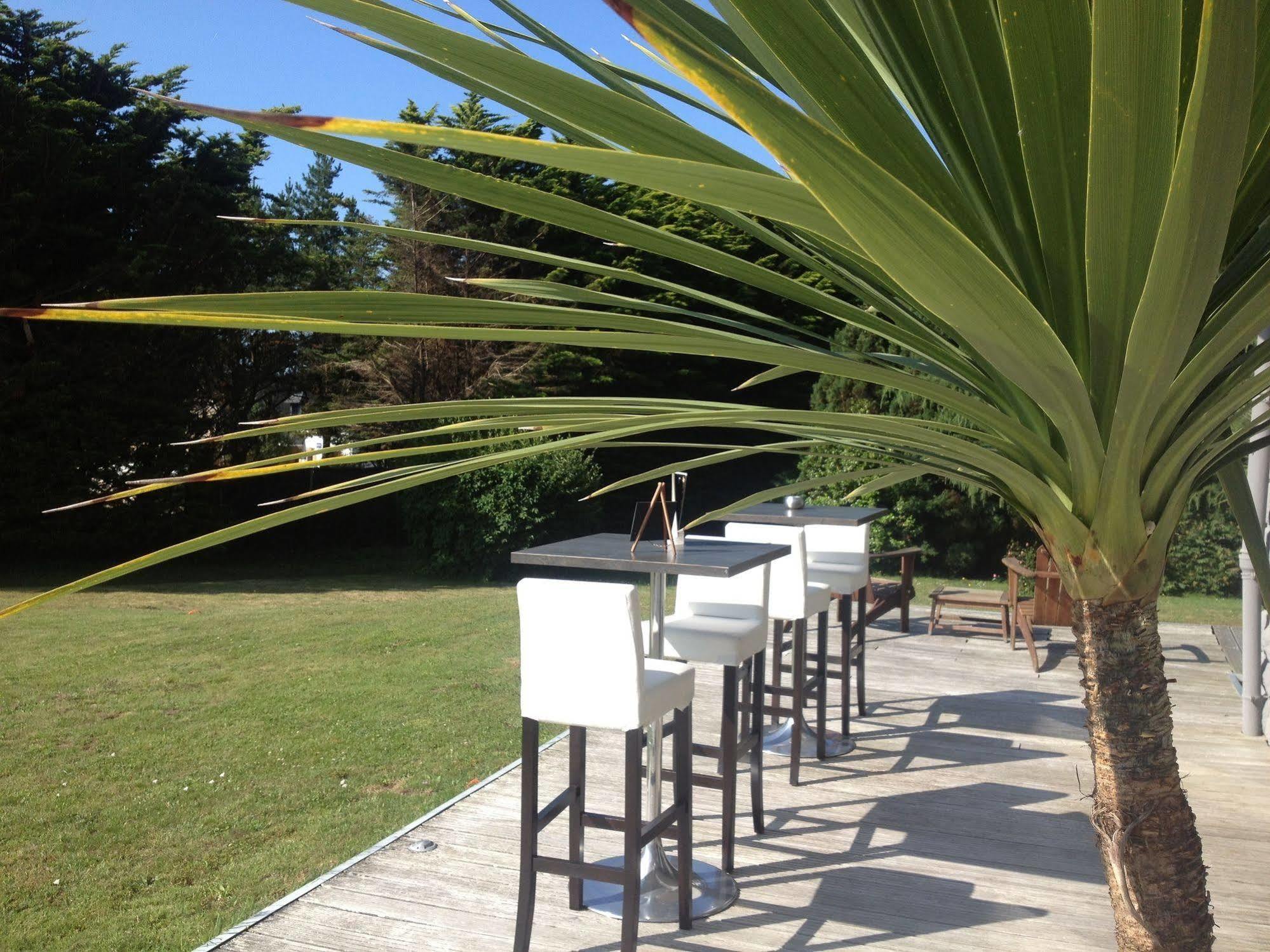 Le Galet Hotel&Spa Saint-Philibert  Exteriör bild